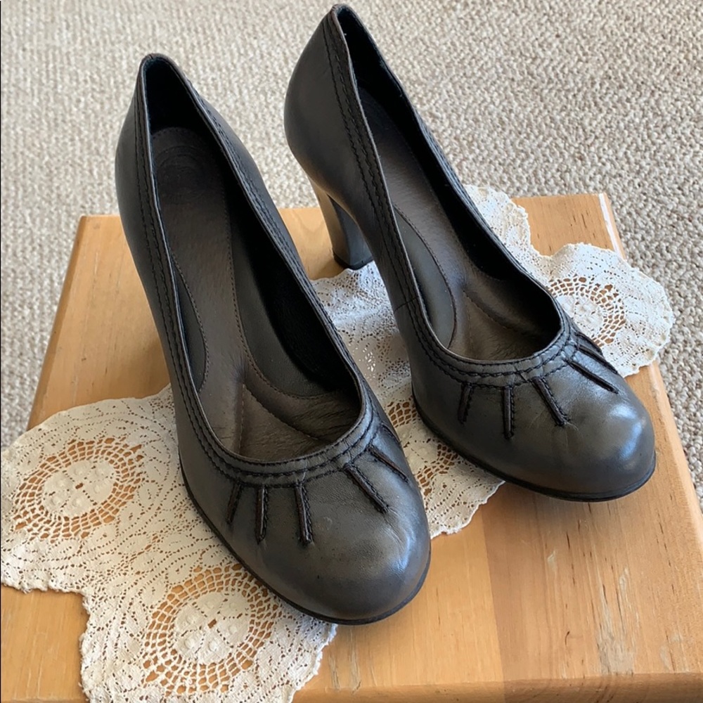 Gray Nurture Pumps